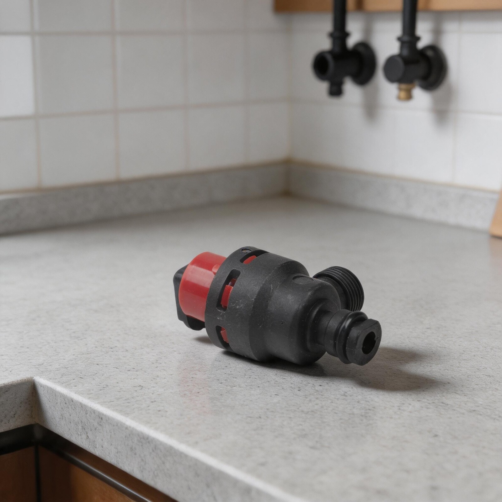 Home Security Measures - Caldaia a gas a parete, valvola